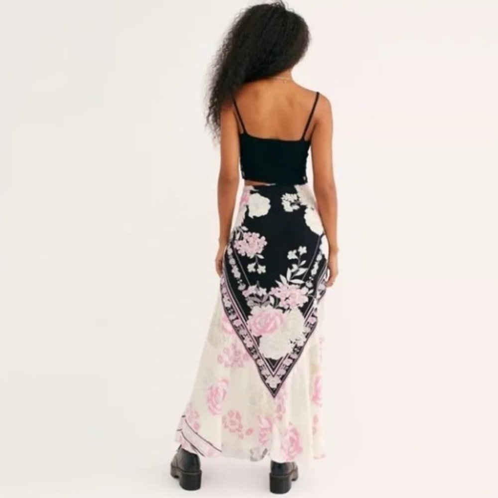 Free People Bali After Hours Skit in Crema Combo – NWT Size Medium - Picture 9 of 16